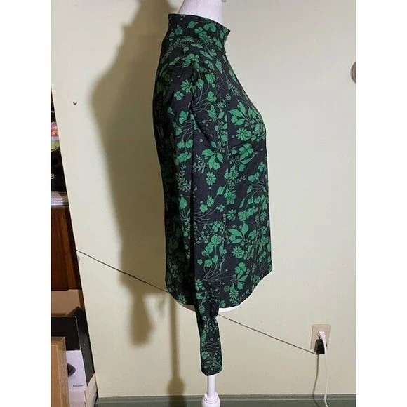 Who What Wear Floral Print Puff Sleeve Stretch Blouse in Midnight Foilage Size M - Picture 6 of 11